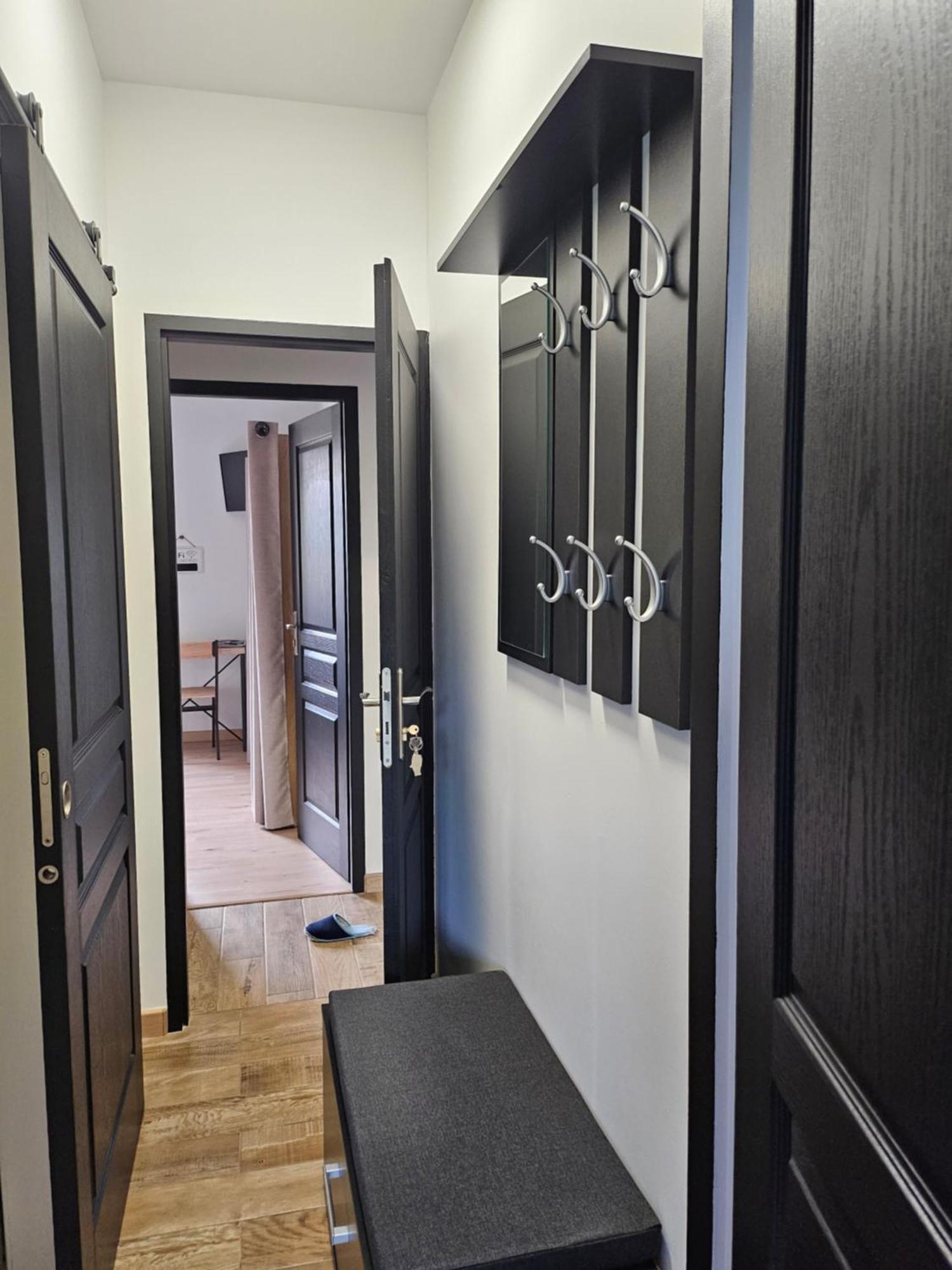 Les Chambres D'Estelle Guecelard Bilik gambar